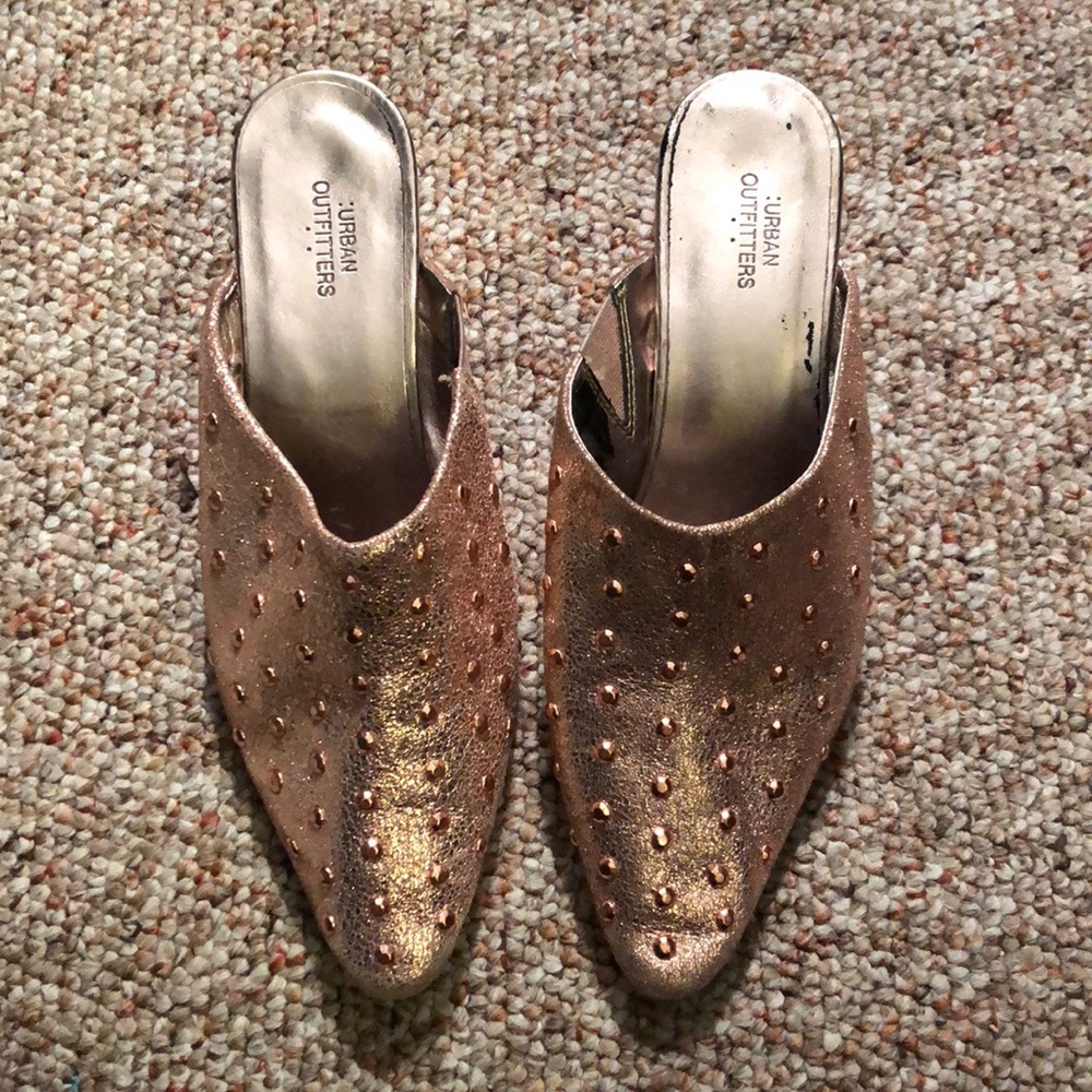 Urban Outfitters metallic rose gold mules